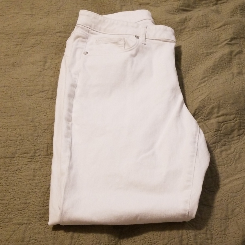 Brand New Loft Curvy Skinny Jeans-Size 12 White